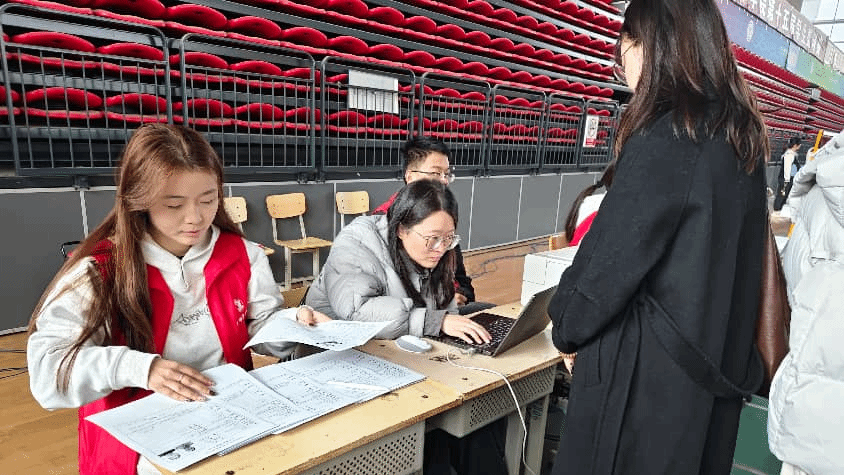 凝心聚力助升学 规范有序保落实——2026届专升本资格审查与信息采集工作圆满完成